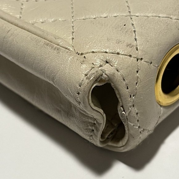 Vintage Cream Quilted Genuine Leather Clutch Purse Hong Kong Missing Strap - Picture 7 of 16